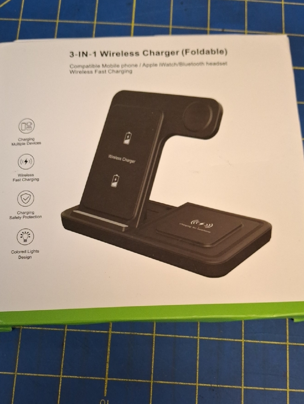 Foldable 3-in-1 wireless charging station Phone Watch Headphone New
